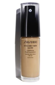Shiseido Synchro Skin Glow Luminizing Fluid Foundation - G5 Golden 5