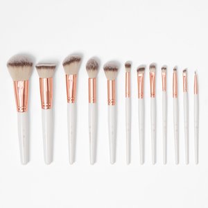BH Cosmetics Rosé Romance - 12 Piece Brush Set With Cosmetic Bag