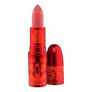 MAC Lipstick / Lucky Red - Lucky in Love