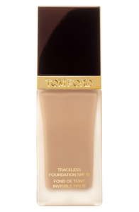 TOM FORD Traceless Foundation SPF 15 - 4.0 Fawn