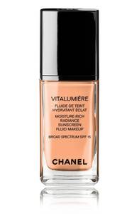 CHANEL VITALUMIÈRE Moisture-Rich Radiance Sunscreen Fluid Makeup - 51 TAWNY BEIGE