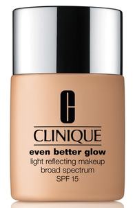 Clinique Even Better Glow Light Reflecting Makeup Broad Spectrum Spf 15 - CN 58 Honey